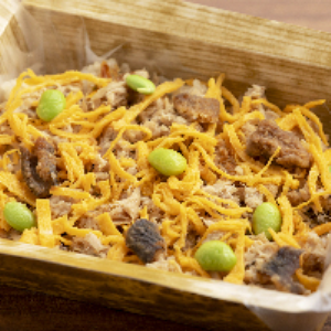 鮪そぼろ蒸し寿司